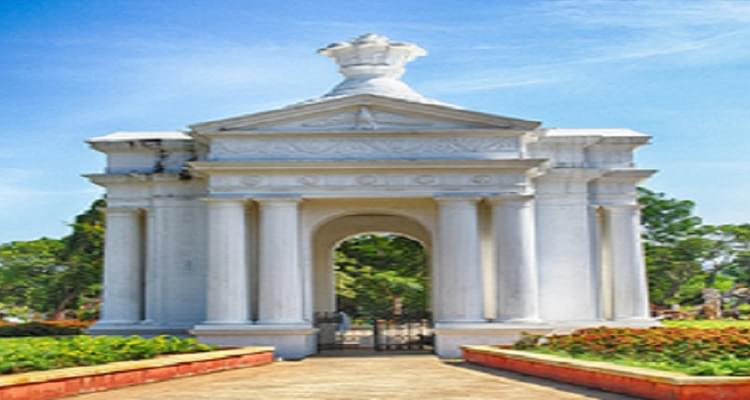 Christ College of Engineering and Technology Pondicherry Academic Building photo 1