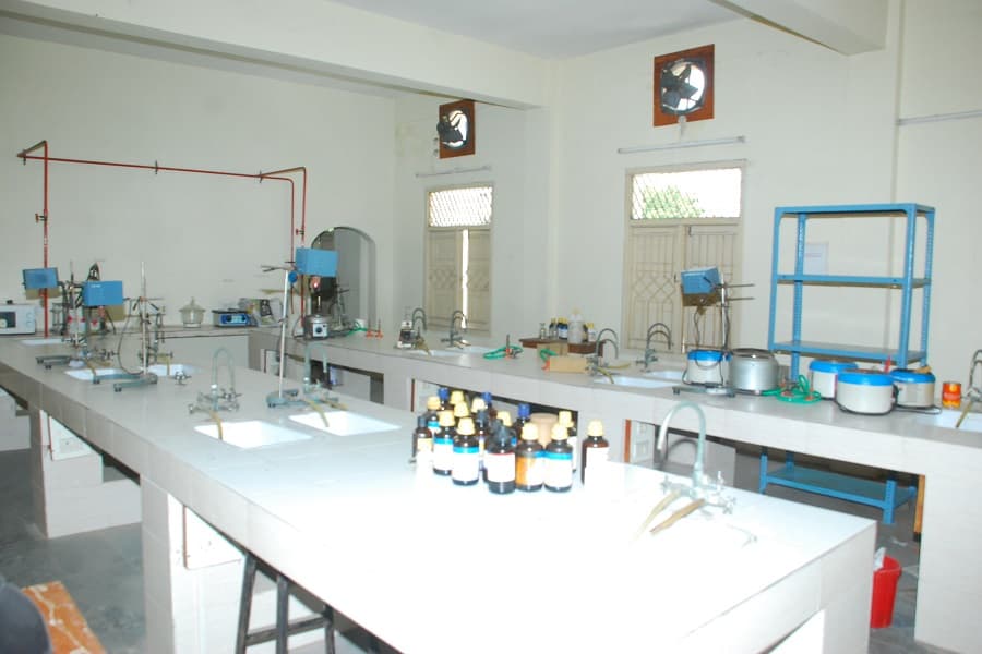 RBVRR Women’s College of Pharmacy Hyderabad Infrastructure photo 4