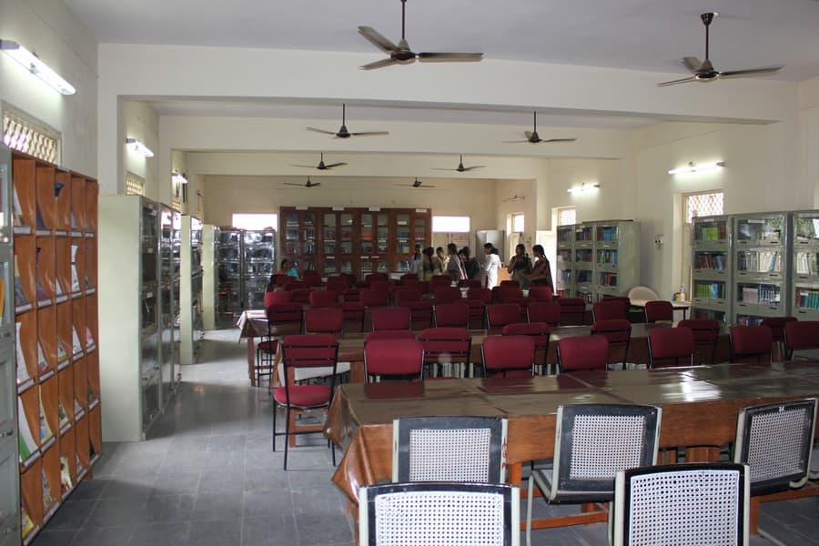 RBVRR Women’s College of Pharmacy Hyderabad Infrastructure photo 18