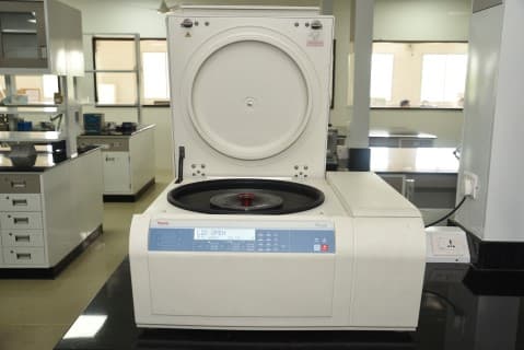 NIPER Ahmedabad Laboratories photo 7