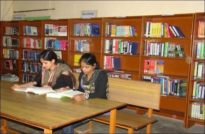 Pooja Bhagavat Memorial Mahajana Post Graduate Centre Mysore Infrastructure photo 4