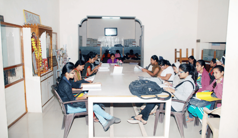 M.J.Kundaliya College Rajkot Infrastructure photo 2