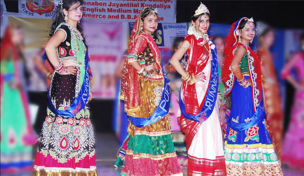 M.J.Kundaliya College Rajkot College Function photo 3