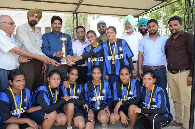 Public College Samana Sports photo 2