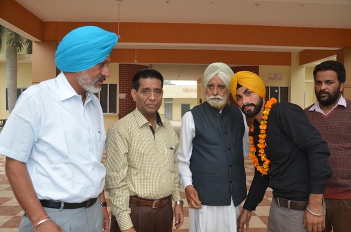 Public College Samana Event photo 17