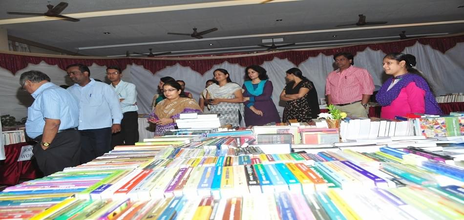 Shailendra Education Society's Arts, Commerce & Science College Mumbai Activities & Events photo 3