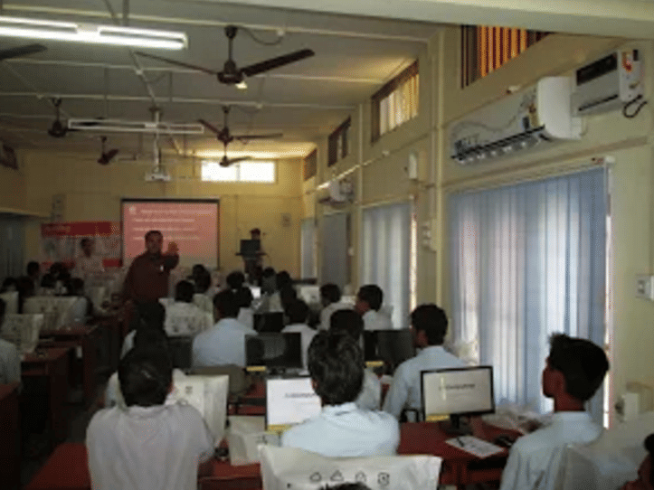 Pub Kamrup College Infrastructure photo 7