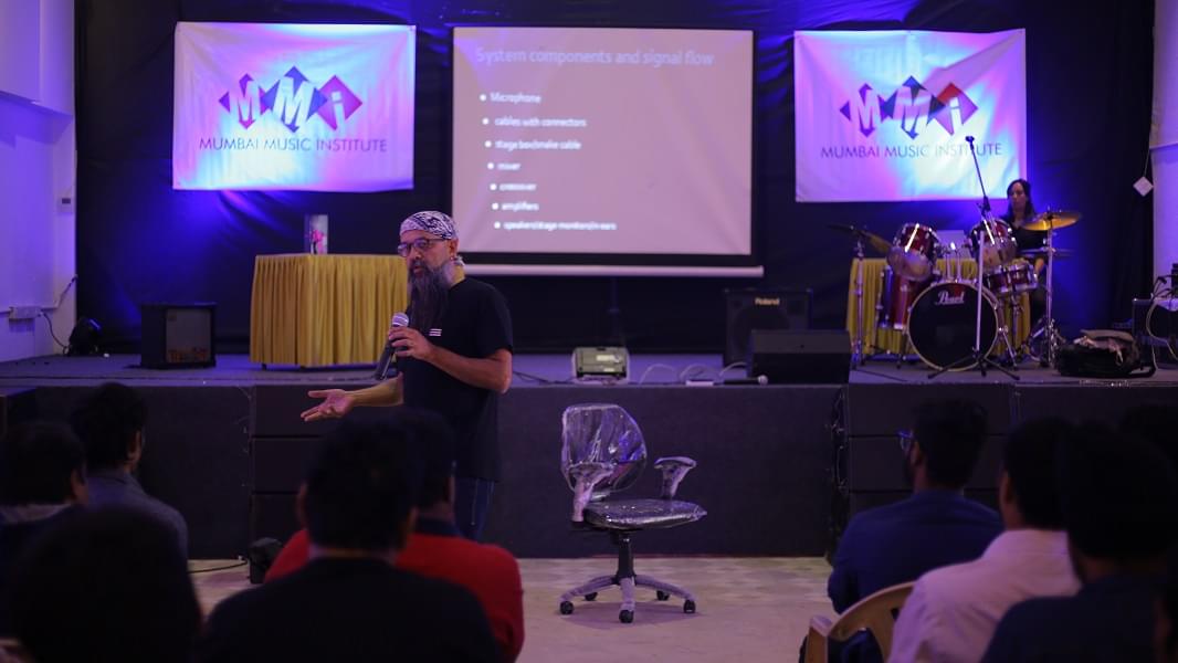 Mumbai Music Institute Lab photo 3