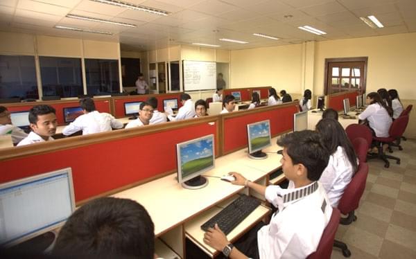 SRN Adarsh College Bangalore Infrastructure photo 4