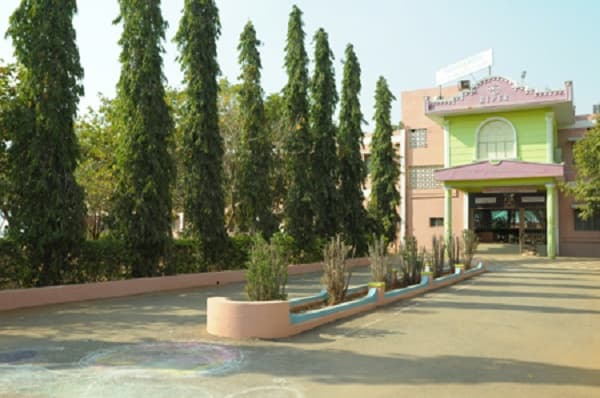 Raghavendra Institute of Pharmaceutical Education and Research Anantapur Campus photo 6