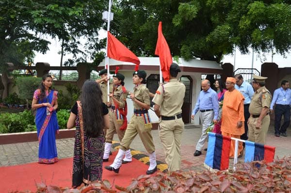 Shri Gosar Hansraj Gosrani Commerce & Shri Dharamshi Devraj Nagda B.B.A.College Jamnagar Event photo 2