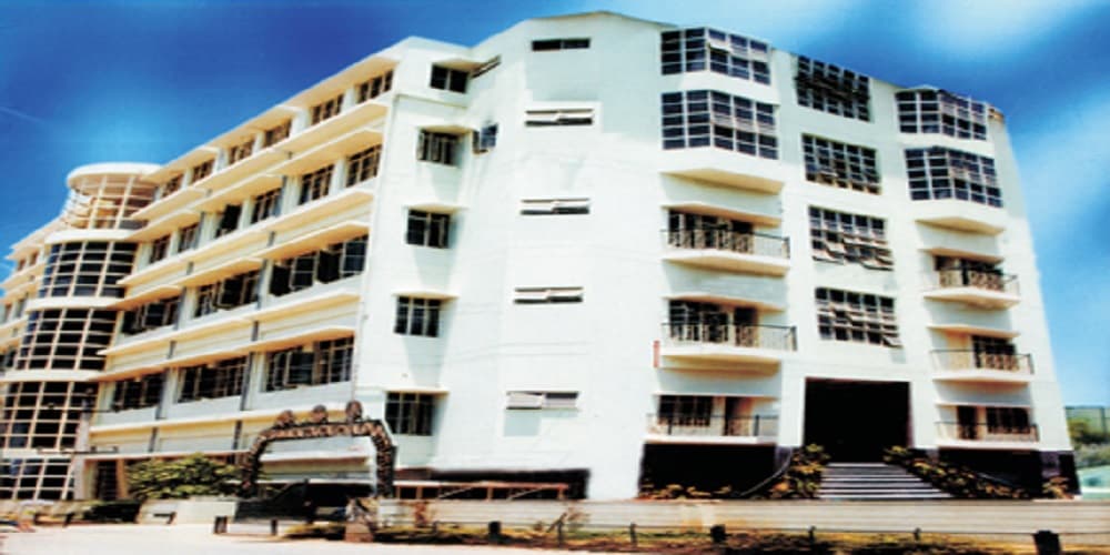 Sri Venkateshwara Educational Institution Bangalore Academic Building photo 1