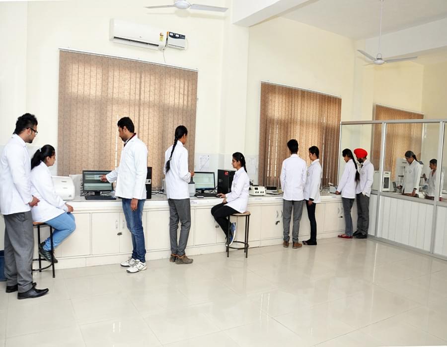 Khalsa College of Pharmacy Amritsar Labs photo 2