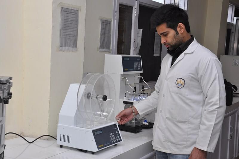 Khalsa College of Pharmacy Amritsar Labs photo 4