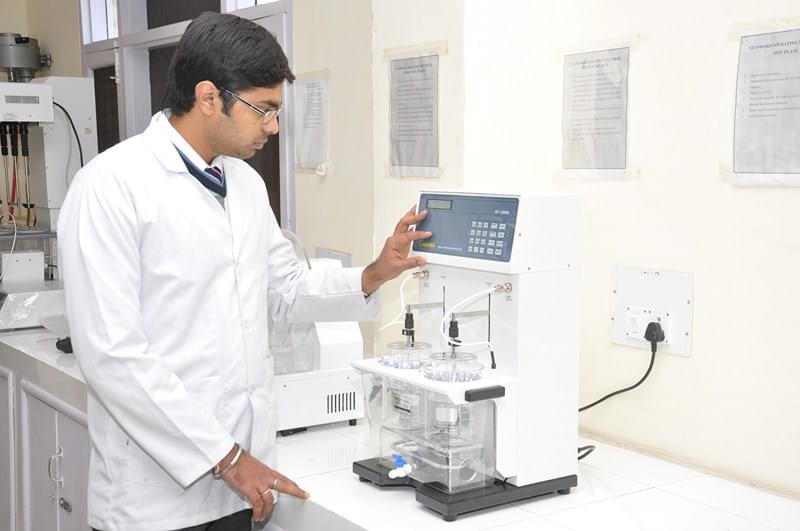 Khalsa College of Pharmacy Amritsar Labs photo 6