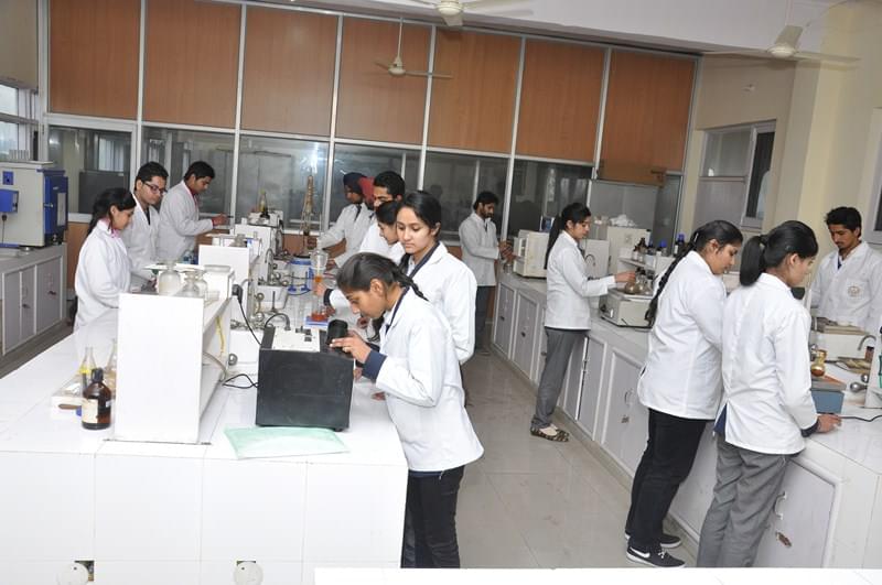 Khalsa College of Pharmacy Amritsar Labs photo 8