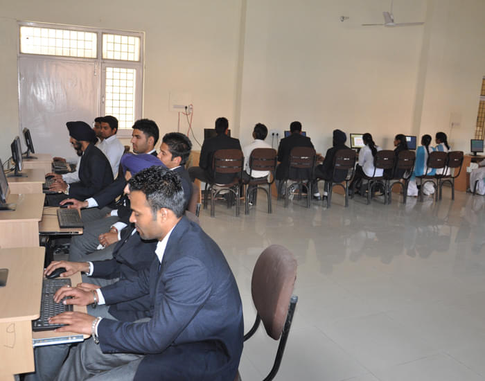 Khalsa College of Pharmacy Amritsar Labs photo 20