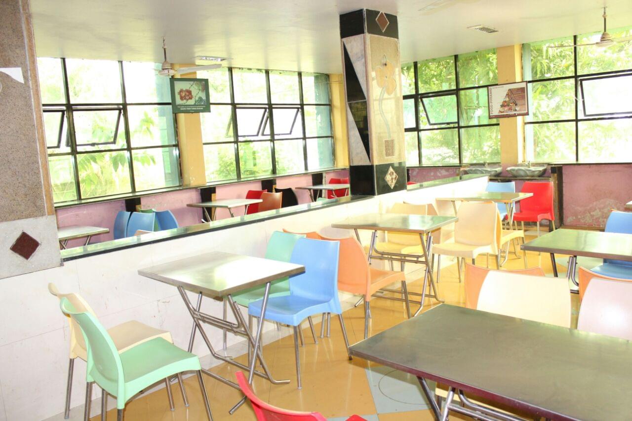 Yadavrao Tasgaonkar College of Engineering & Management Karjat Cafeteria photo 2