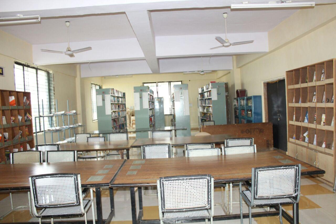 Yadavrao Tasgaonkar College of Engineering & Management Karjat Library photo 3
