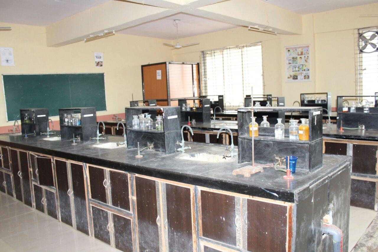 Yadavrao Tasgaonkar College of Engineering & Management Karjat Laboratory photo 3