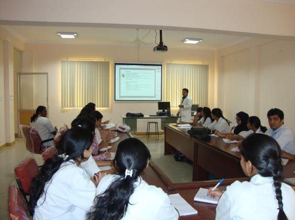 V S Dental College & Hospital Bangalore Laboratories photo 9