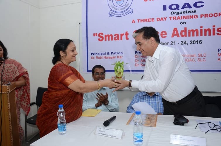 Shyam Lal College Event photo 5