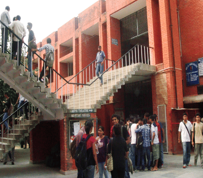Ram Lal Anand College Infrastructure photo 5