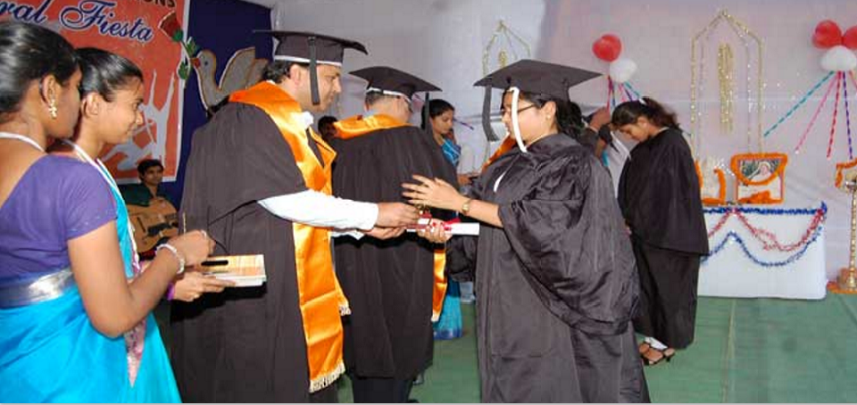 Shri Rawatpura Sarkar Institute of Pharmacy Durg Event photo 10