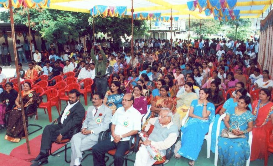 Smt. Laxmibai Radhakisan Toshniwal College of Commerce Akola Extra Curriculars photo 2