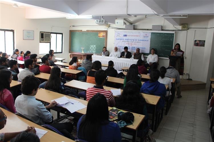 Faculty of Commerce ,GLS University Ahmedabad Infrastructure photo 3