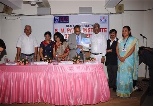 Faculty of Commerce ,GLS University Ahmedabad Extra Curriculars photo 6