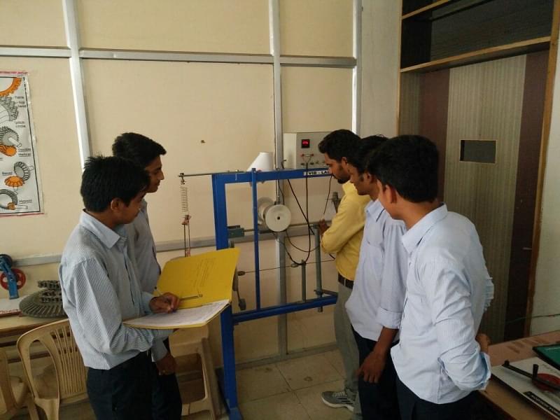 Prestige Institute of Engineering Management and Research Indore Labs photo 11