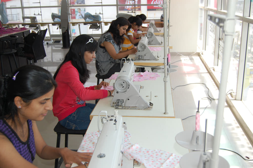 Virtual Voyage College of Design, Media, Art and Management Indore Creative Minds at Work photo 2