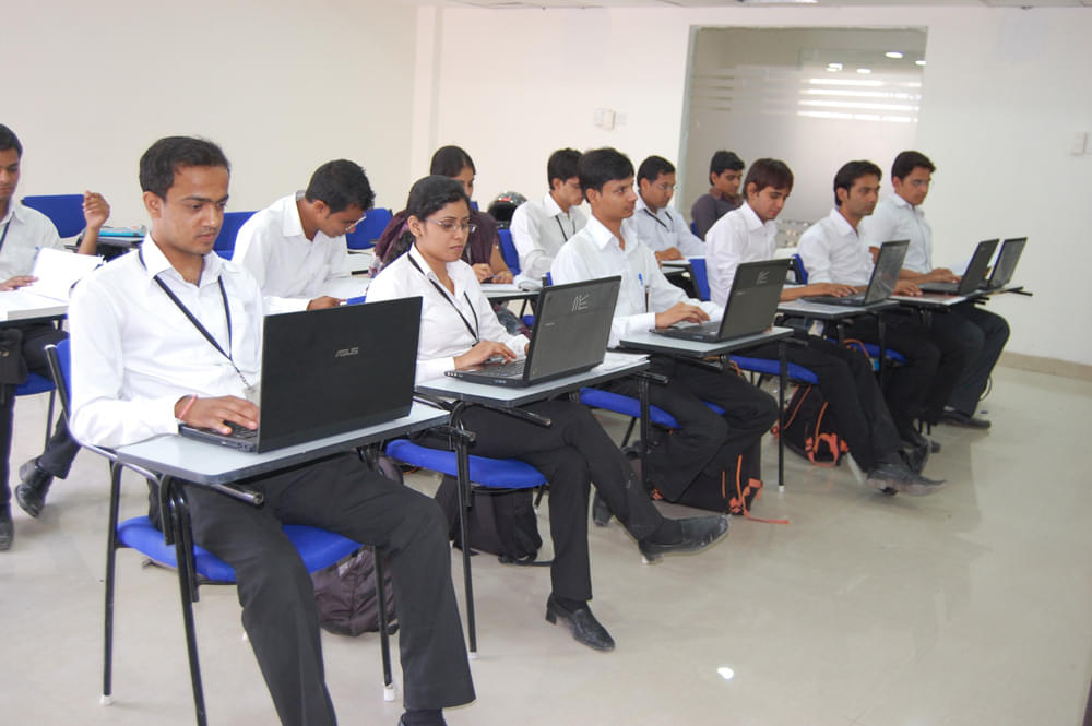 Virtual Voyage College of Design, Media, Art and Management Indore Creative Minds at Work photo 4