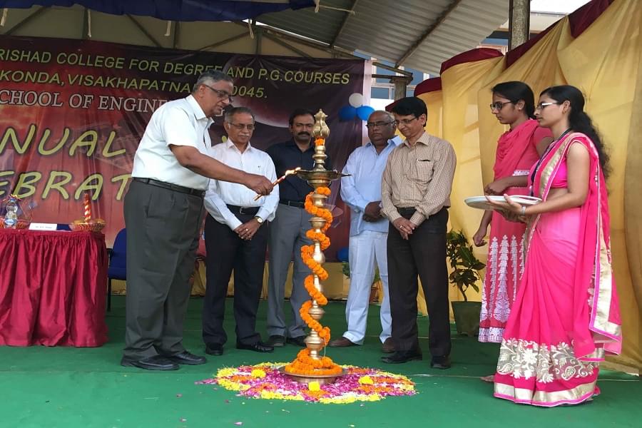 Gayatri Vidya Parishad College for Degree and PG Courses, School of Engineering Visakhapatnam Events photo 10