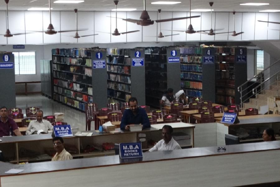 Gayatri Vidya Parishad College for Degree and PG Courses, School of Engineering Visakhapatnam Infrastructure photo 1