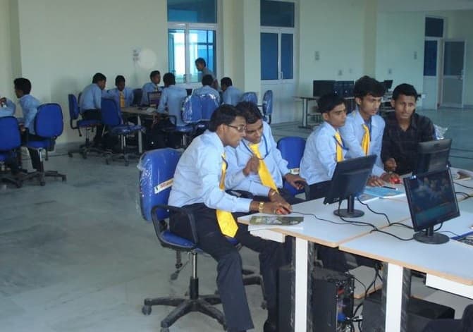 Moti Babu Institute of Technology Patna Infrastructure photo 6