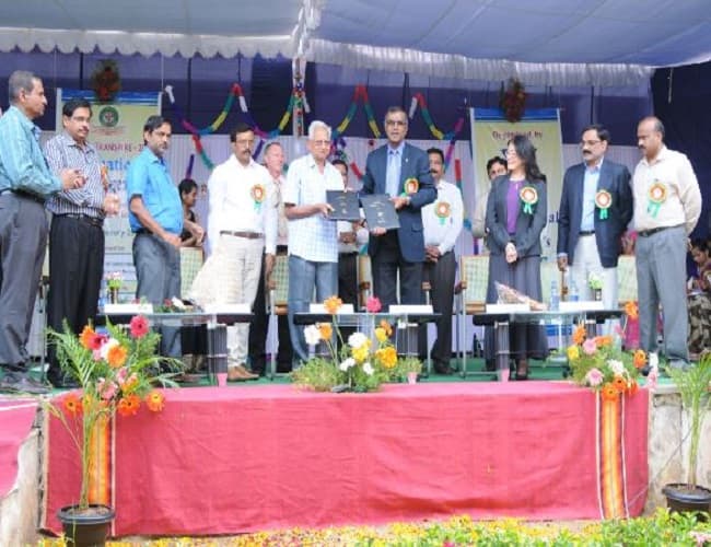 Creative Educational Society’s College of Pharmacy Kurnool Events photo 9