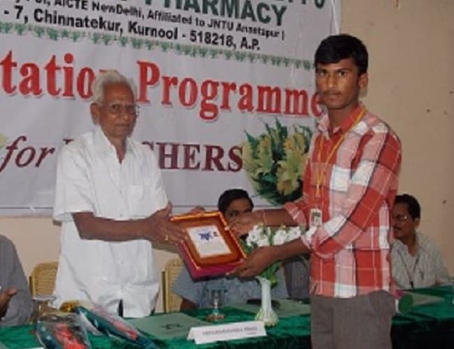 Creative Educational Society’s College of Pharmacy Kurnool Events photo 12