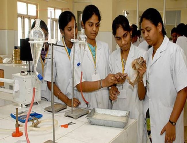 Creative Educational Society’s College of Pharmacy Kurnool Infrastructure photo 10