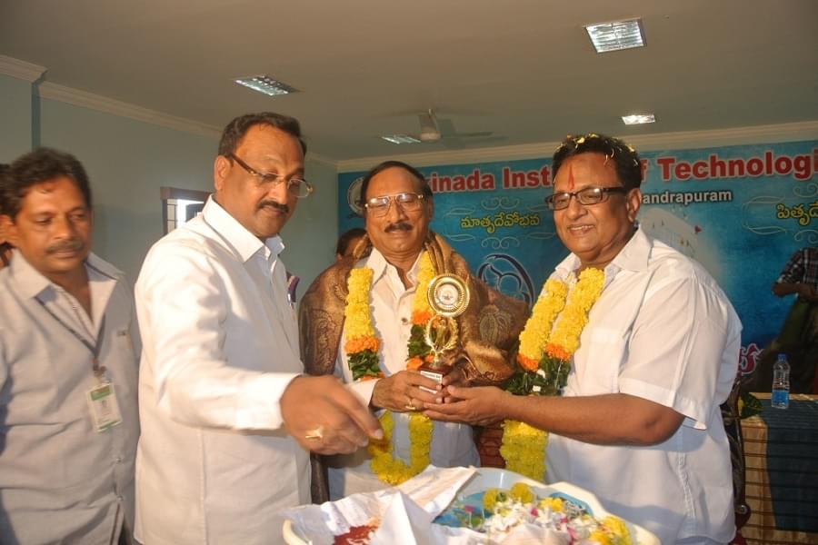 Raja Ratna Kakinada Institute of Technological Sciences Ramachandrapuram Extra Curriculars photo 5