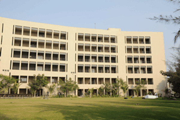 Faculty of Engineering Sciences & Technology, Adani University Ahmedabad Campus photo 4