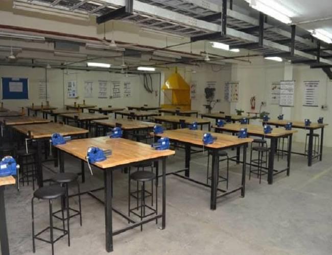 Faculty of Engineering Sciences & Technology, Adani University Ahmedabad Facilities photo 6