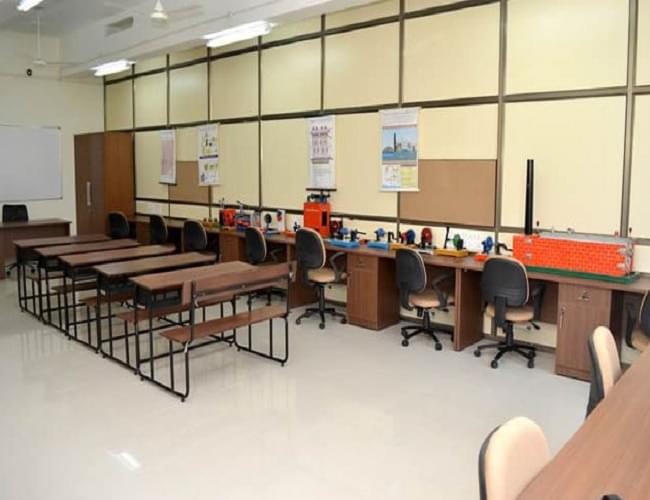 Faculty of Engineering Sciences & Technology, Adani University Ahmedabad Facilities photo 5