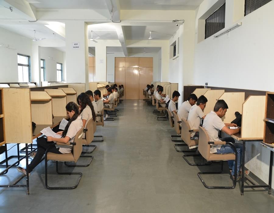 Gyanmanjari Innovative University Bhavnagar Infrastructure photo 7