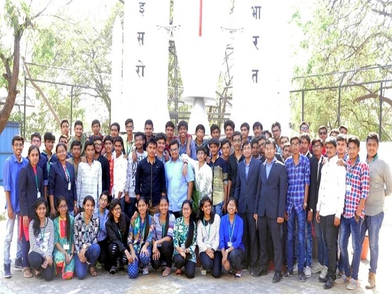 Gyanmanjari Innovative University Bhavnagar Events photo 20