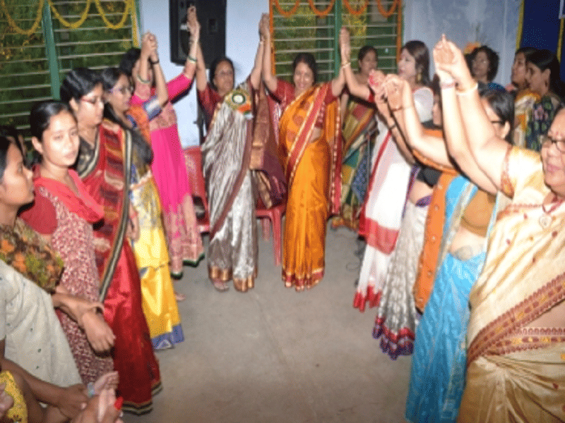 Raja Narendra Lal Khan Women's College Medinipur College Images photo 1