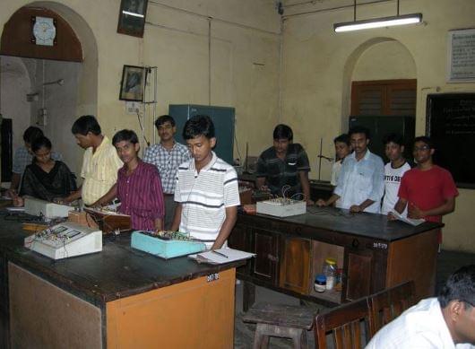 Dinabandhu Institution Howrah Infrastructure photo 3