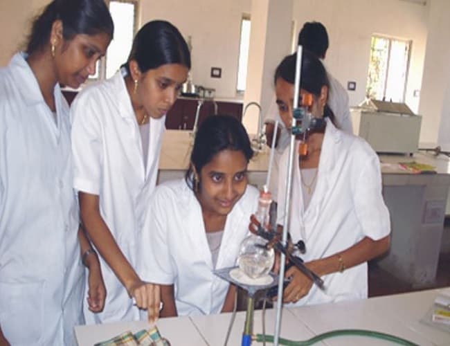 Raghu College of Pharmacy Visakhapatnam Labs photo 11