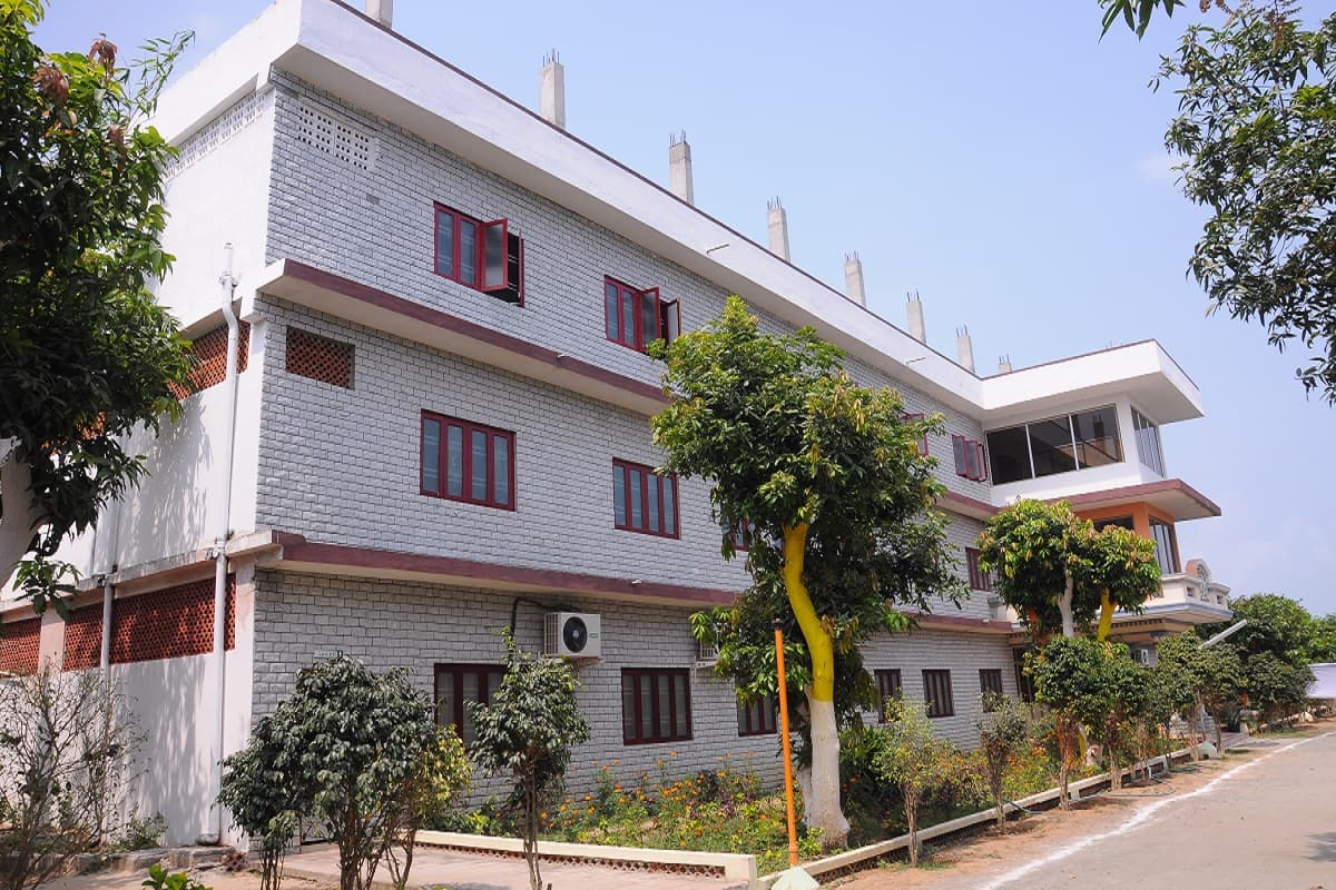 Ratnam Institute of Pharmacy Nellore Campus photo 3